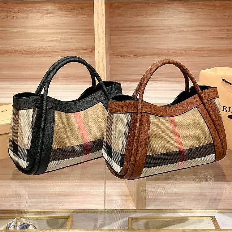 Luxury Lifestyle For Women - Luxury Hands-Free Designer Diaper Bag For