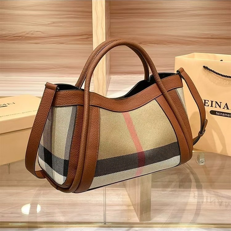 Luxury Hands-Free Designer Dia - Luxury Lifestyle For Women recension och pris